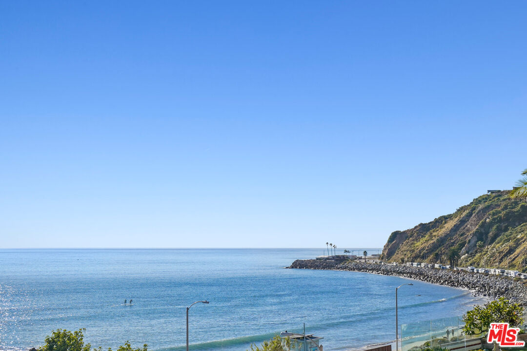 18000 Coastline Drive, Unit 8 Malibu, CA 90265 - Photo 21 of 26