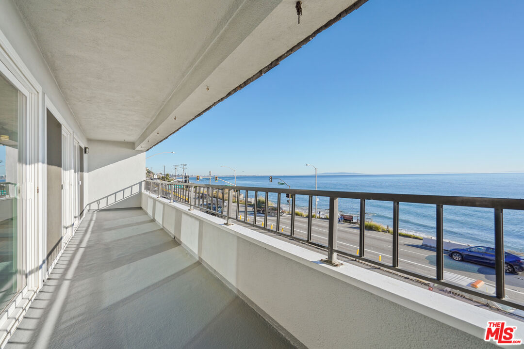 18000 Coastline Drive, Unit 8 Malibu, CA 90265 - Photo 24 of 26