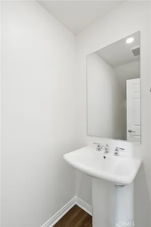 $3,000 | 913 Helena Ridge, Lake Elsinore, CA 92530