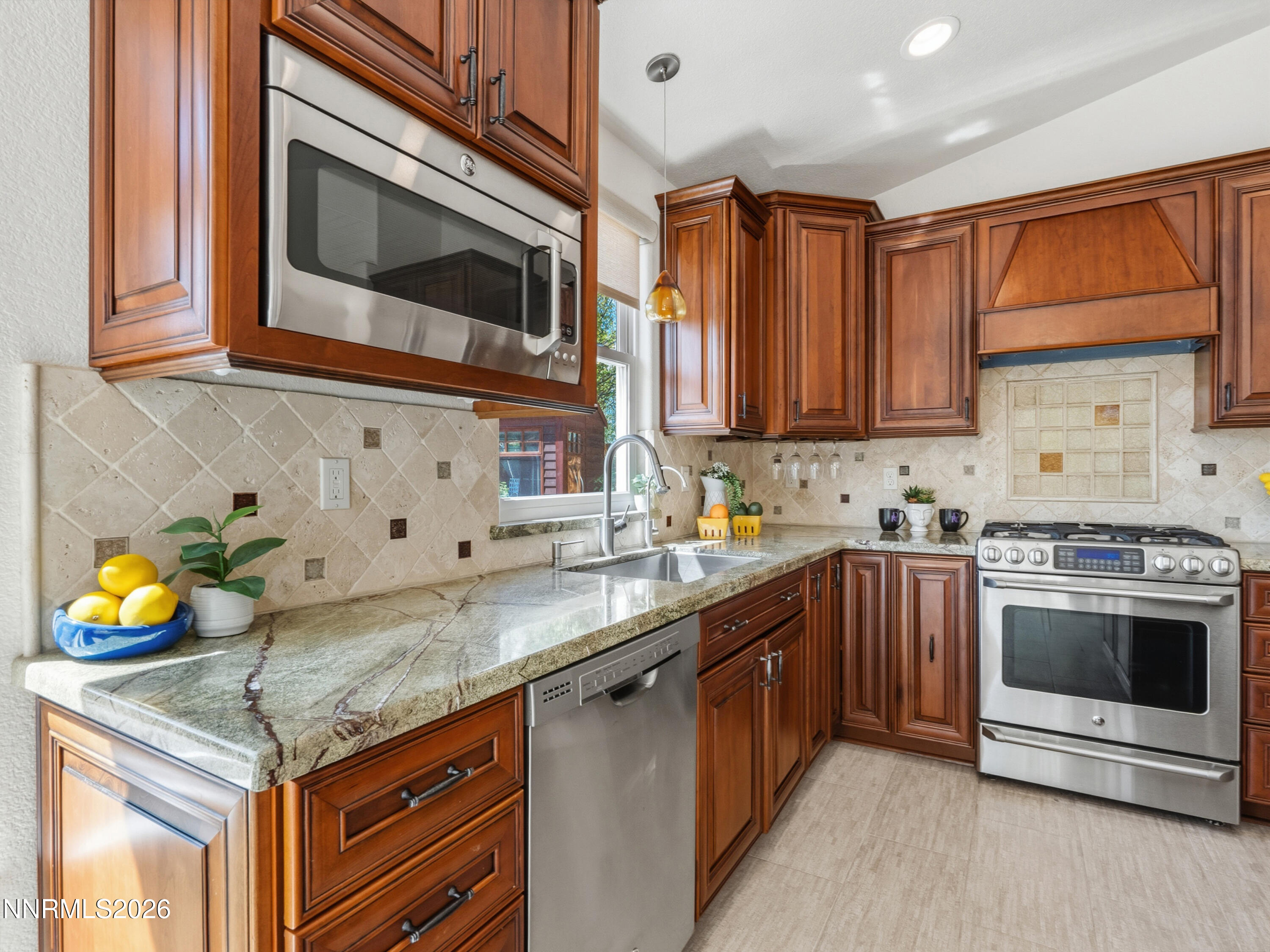 9585 Navigator Drive Reno, NV 89521 - Photo 77 of 89 DSC01269