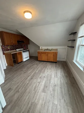 $1,850 | 37 Almont Street, Unit 3, Medford, MA 02155