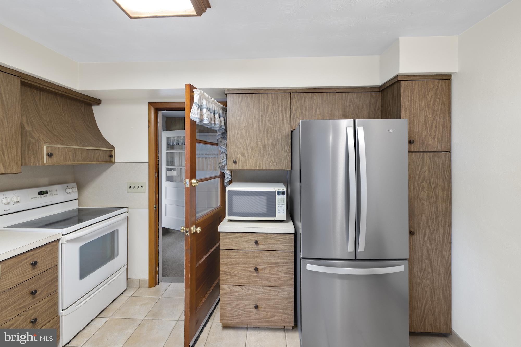 3441 Holly Road Dover, PA 17315 - Photo 21 of 47 Gallery Image 21