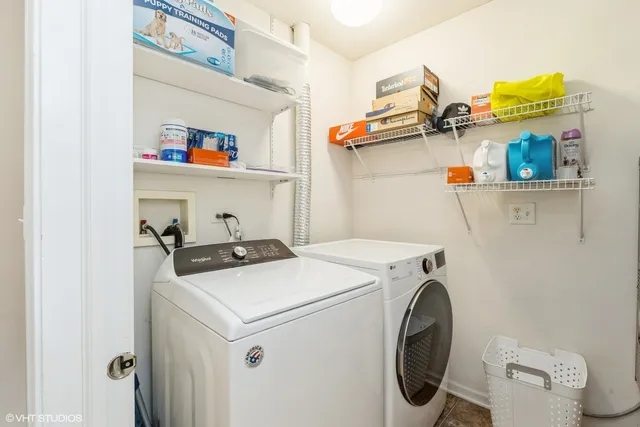 $2,050 | 1808 Powers Road, Unit 1808, Woodstock, IL 60098