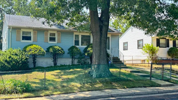 front view of house with a yard