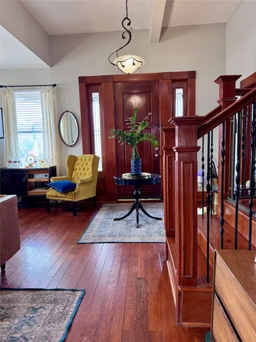 $2,895 | 1615 Houston Avenue, Houston, TX 77007