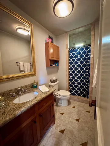 $2,895 | 1615 Houston Avenue, Houston, TX 77007