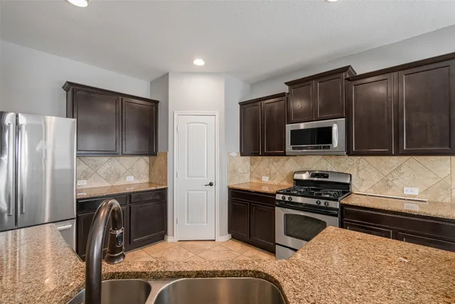 $2,495 | 19701 Drifting Meadows Drive, Pflugerville, TX 78660