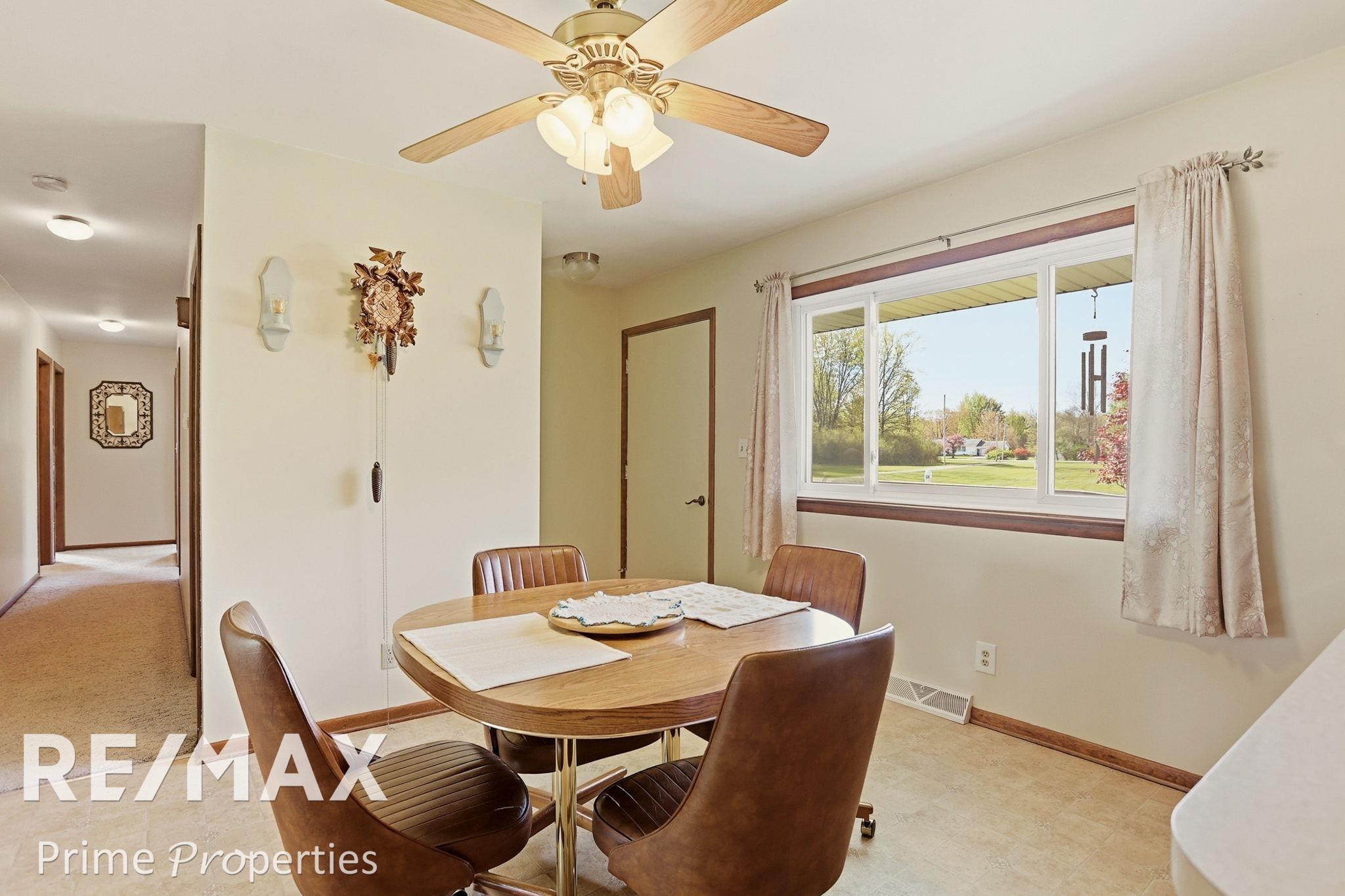 4301 Curtis Road Birch Run, MI 48415 - Photo 8 of 59 50208296-6510bf77-b29d-4425-9e9c-9930acbb49de.JPG