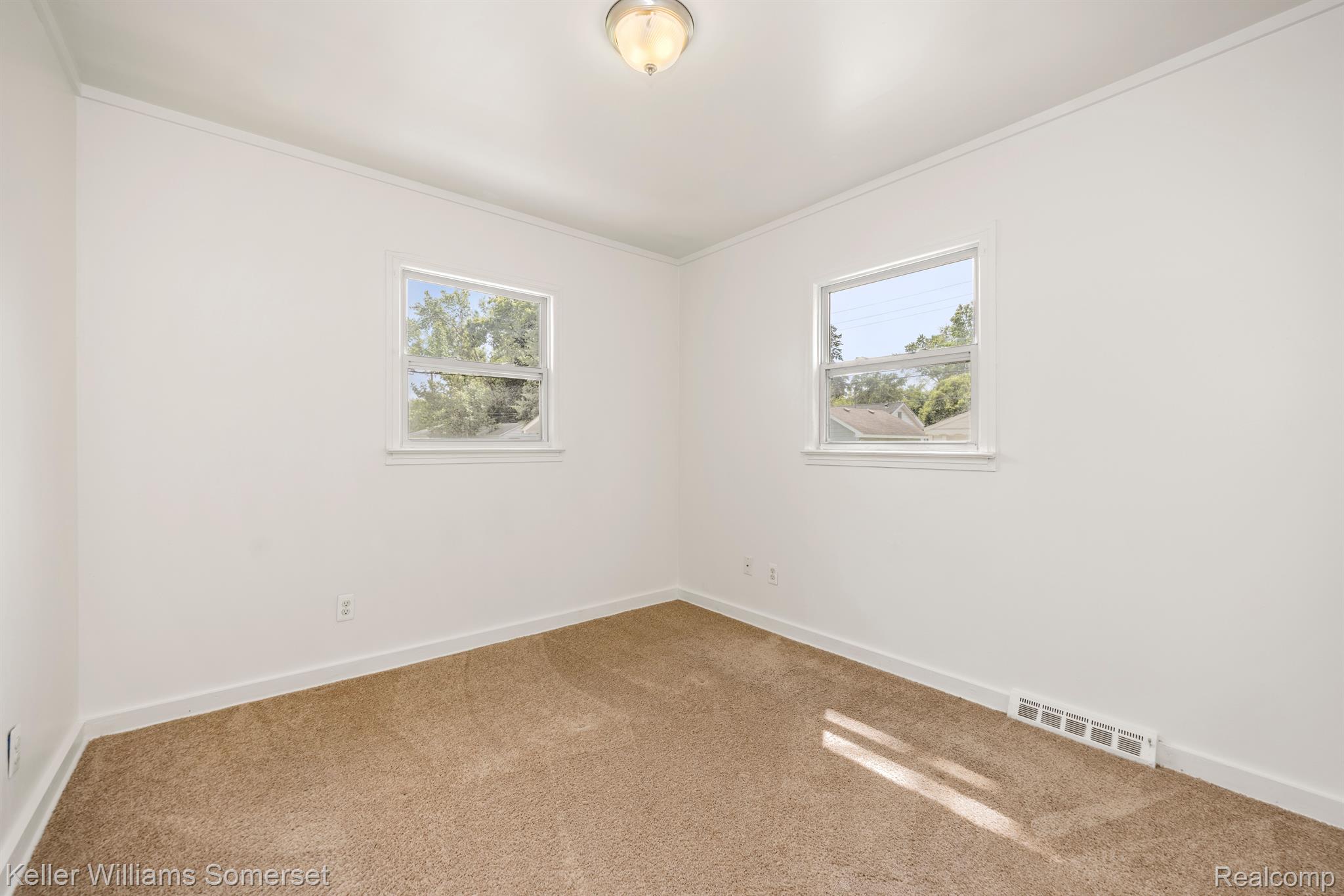 2115 Leitch Road Ferndale, MI 48220 - Photo 15 of 30 Gallery Image 15