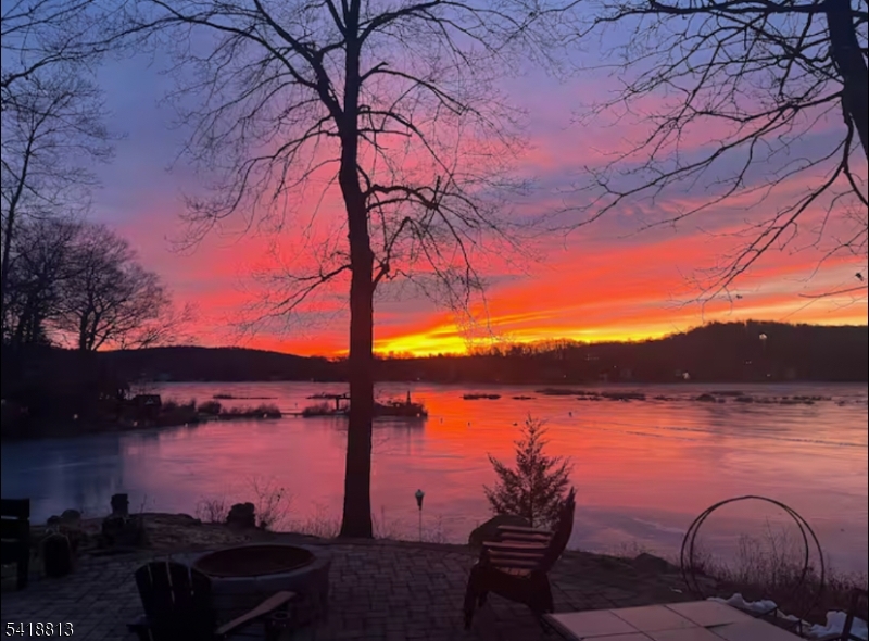 6 Landone Trail Andover, NJ 07821 - Photo 2 of 15