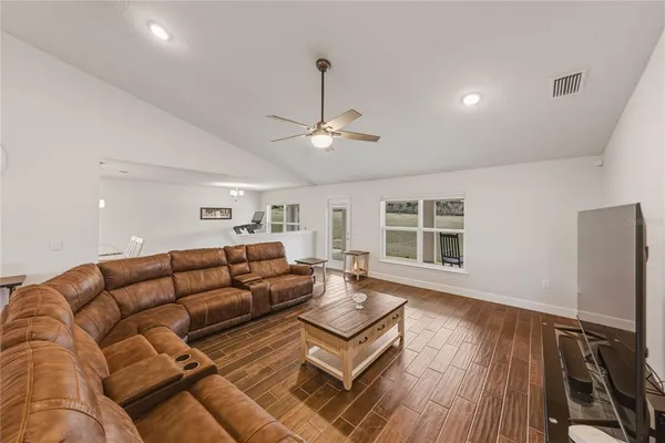 $629,900 | 41049 Stanton Hall Drive, Dade City, FL 33525