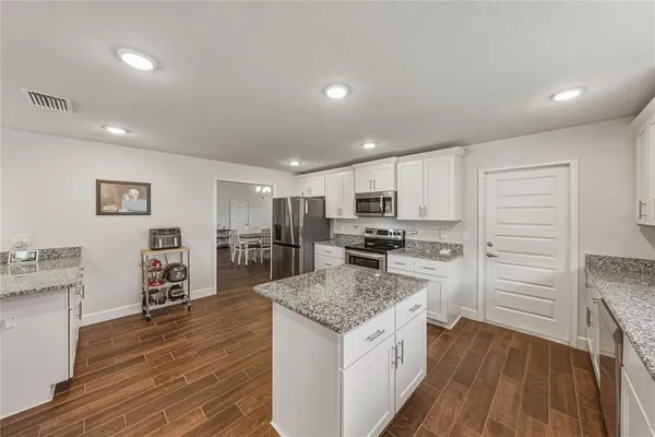 $629,900 | 41049 Stanton Hall Drive, Dade City, FL 33525