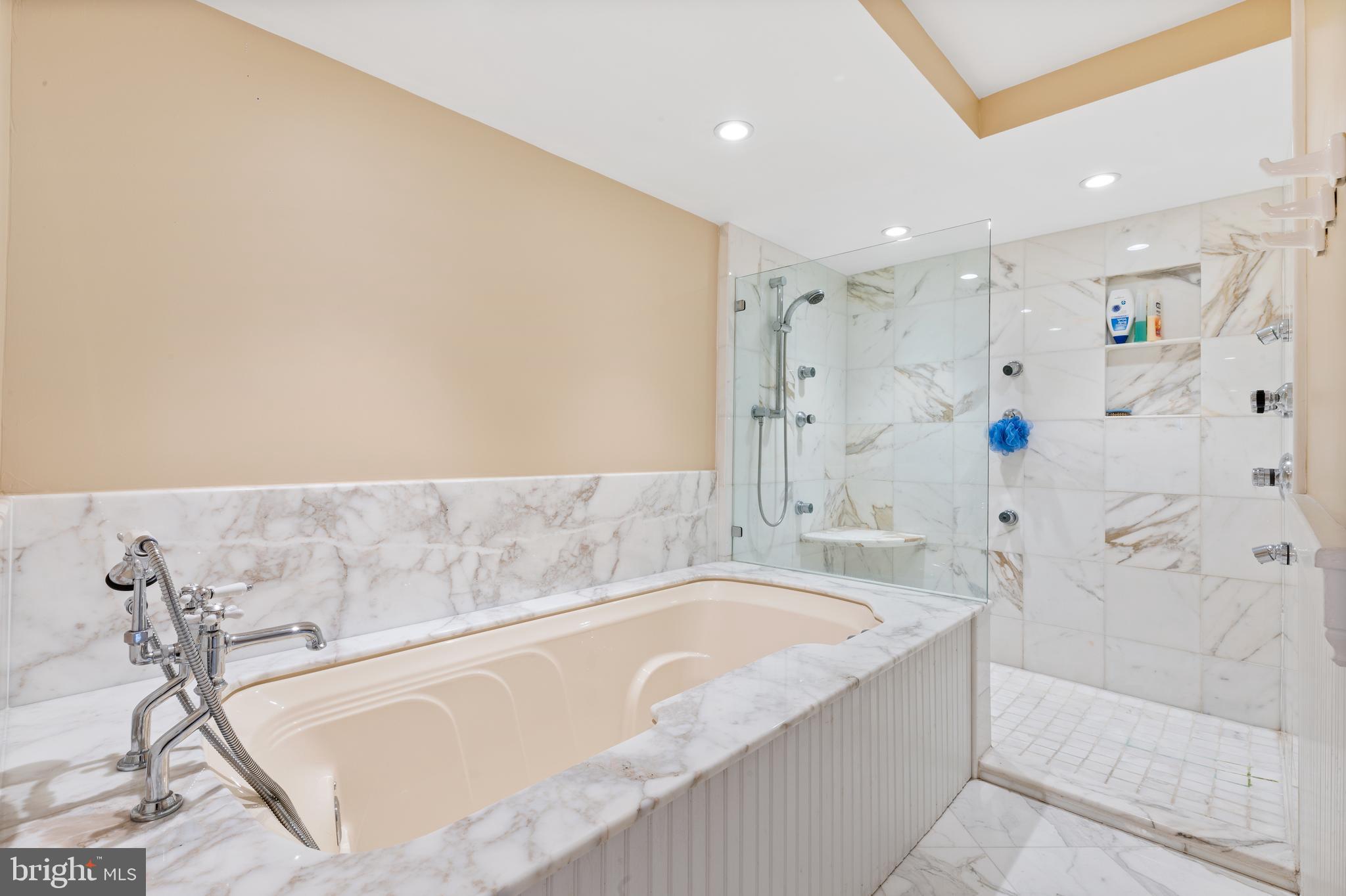 224-230 West Rittenhouse Square, Unit 2812 13 Philadelphia, PA 19103 - Photo 28 of 31