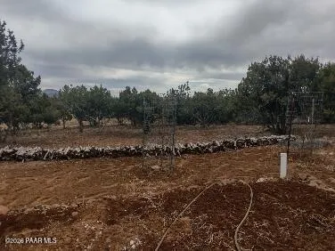 a view of outdoor space with city view