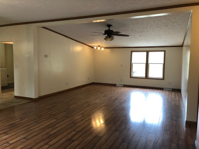 4902 West Evans Road Bloomington, IN 47403 - Photo 5 of 30