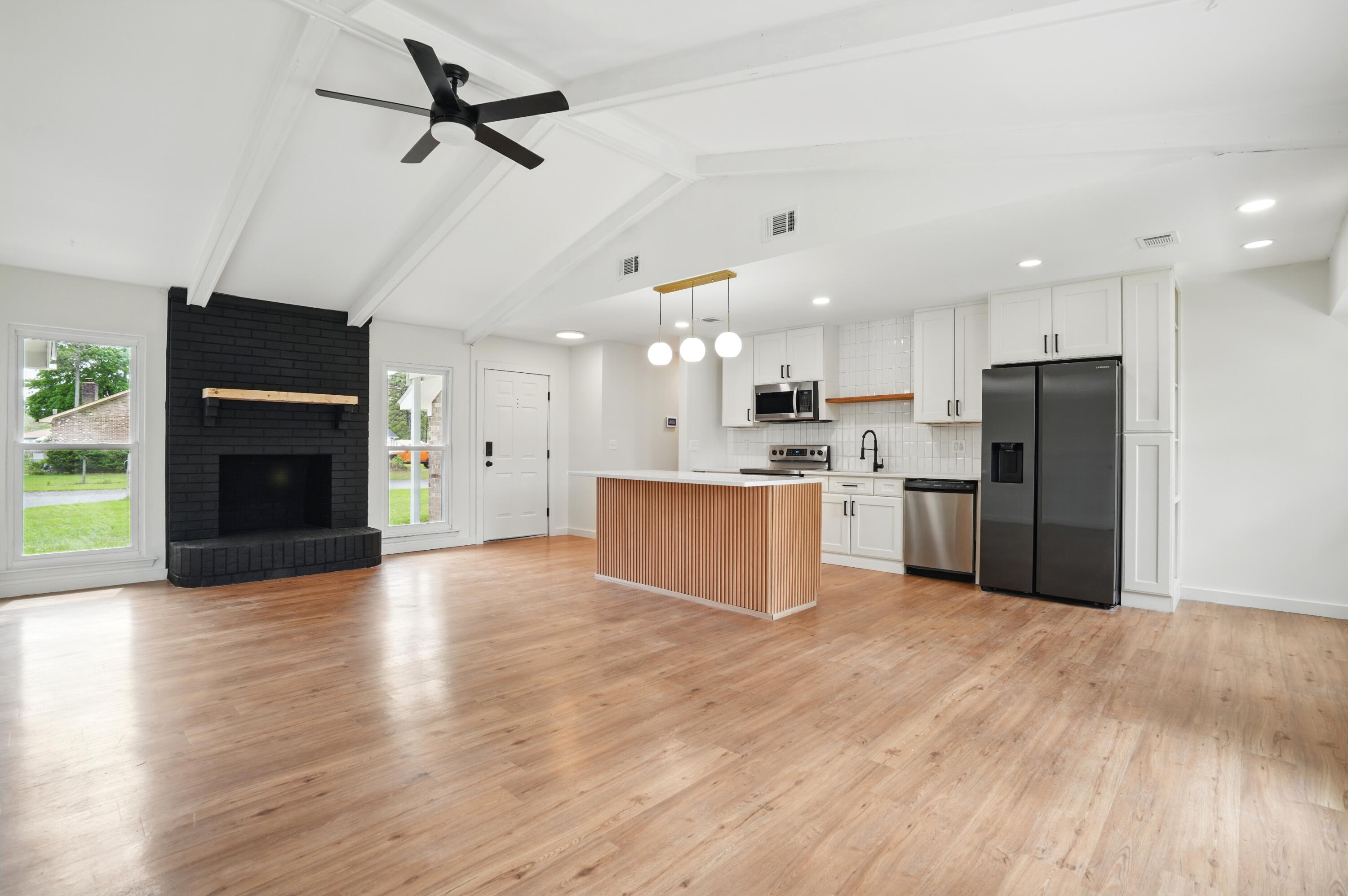 106 Ruffin Road Summerville, SC 29486 - Photo 8 of 26 11-Photo_009