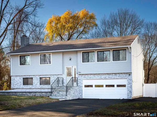 $419,999 | 5 Prasser Drive, East Hartford, CT 06118