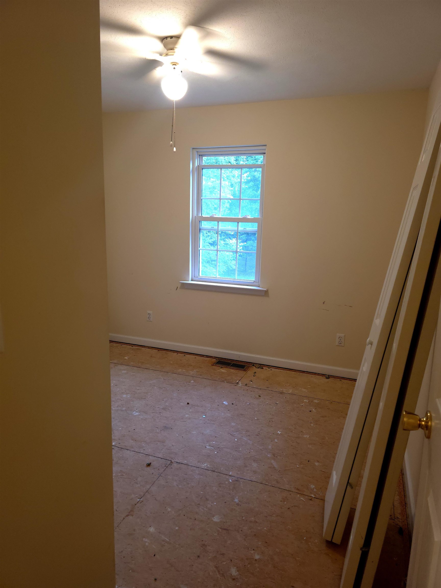 412 Devon Road, Unit B Staunton, VA 24401 - Photo 14 of 23