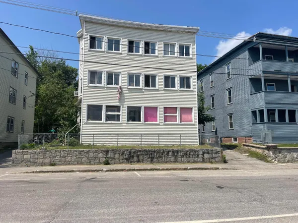 $425,000 | 423 Waldo Street, Unit 6, Rumford, ME 04276