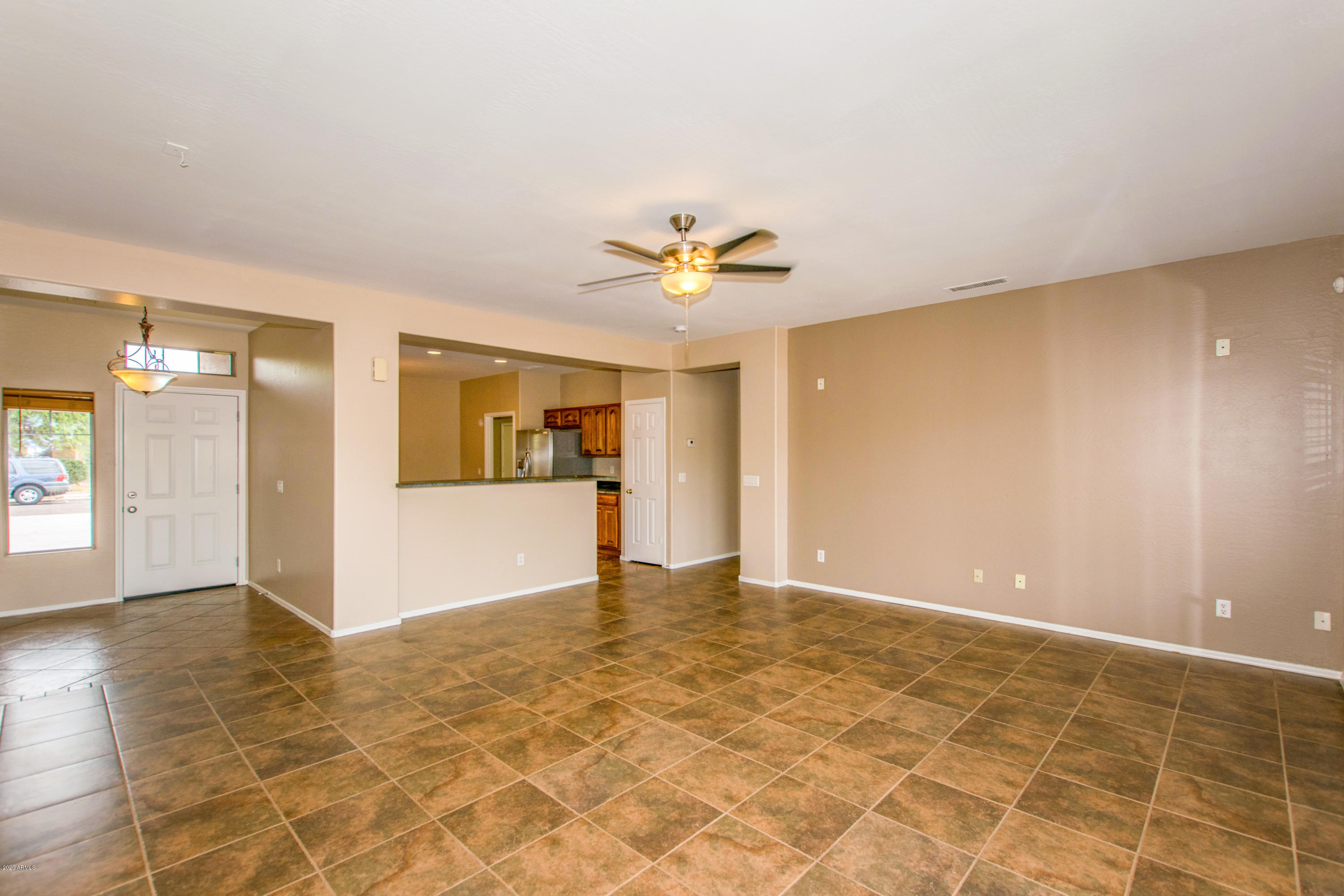 5501 West Pecan Road Laveen, AZ 85339 - Photo 4 of 24 04 Family Room