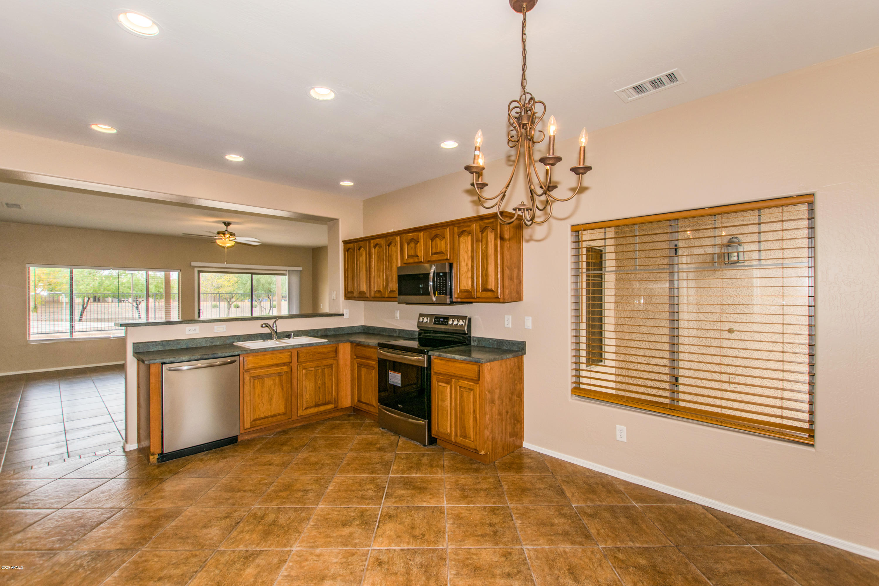 5501 West Pecan Road Laveen, AZ 85339 - Photo 8 of 24 08 Kitchen