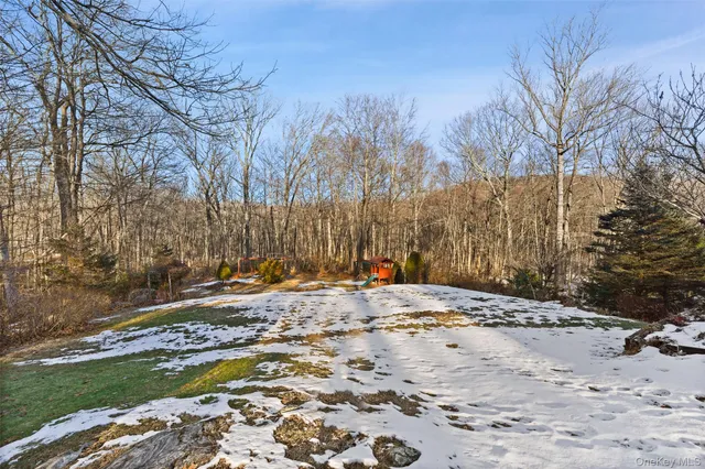 $675,000 | 60 Arbutus Street, Putnam Valley, NY 10579