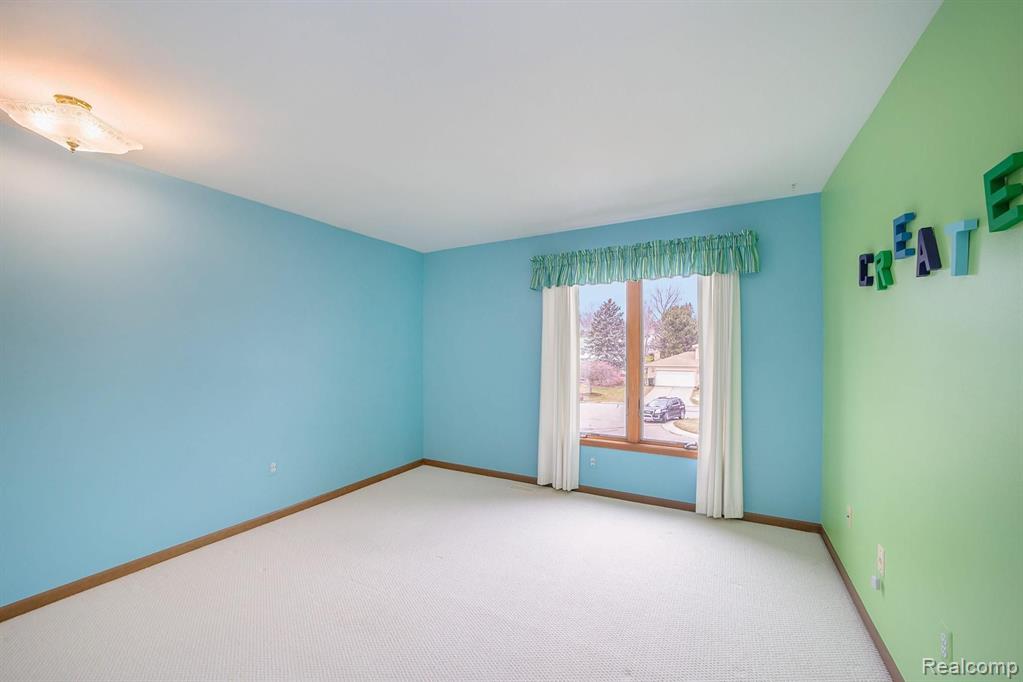 3659 Worthington Court Rochester Hills, MI 48309 - Photo 35 of 42