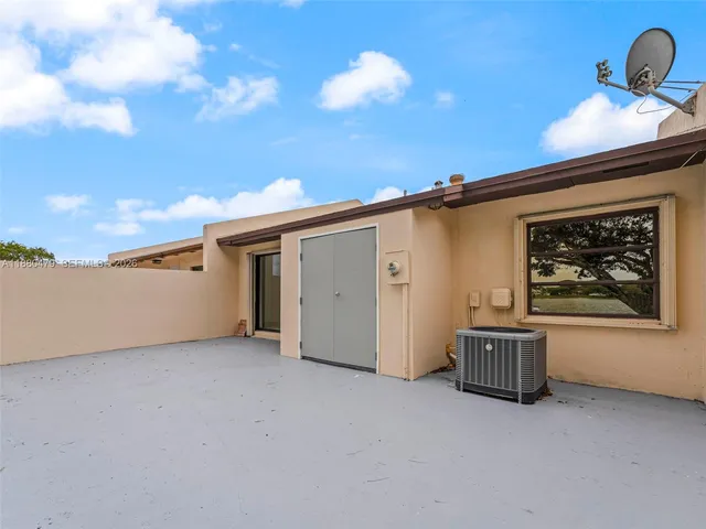 $2,700 | 5027 Southwest 139th Court, Unit 5027, Miami, FL 33175