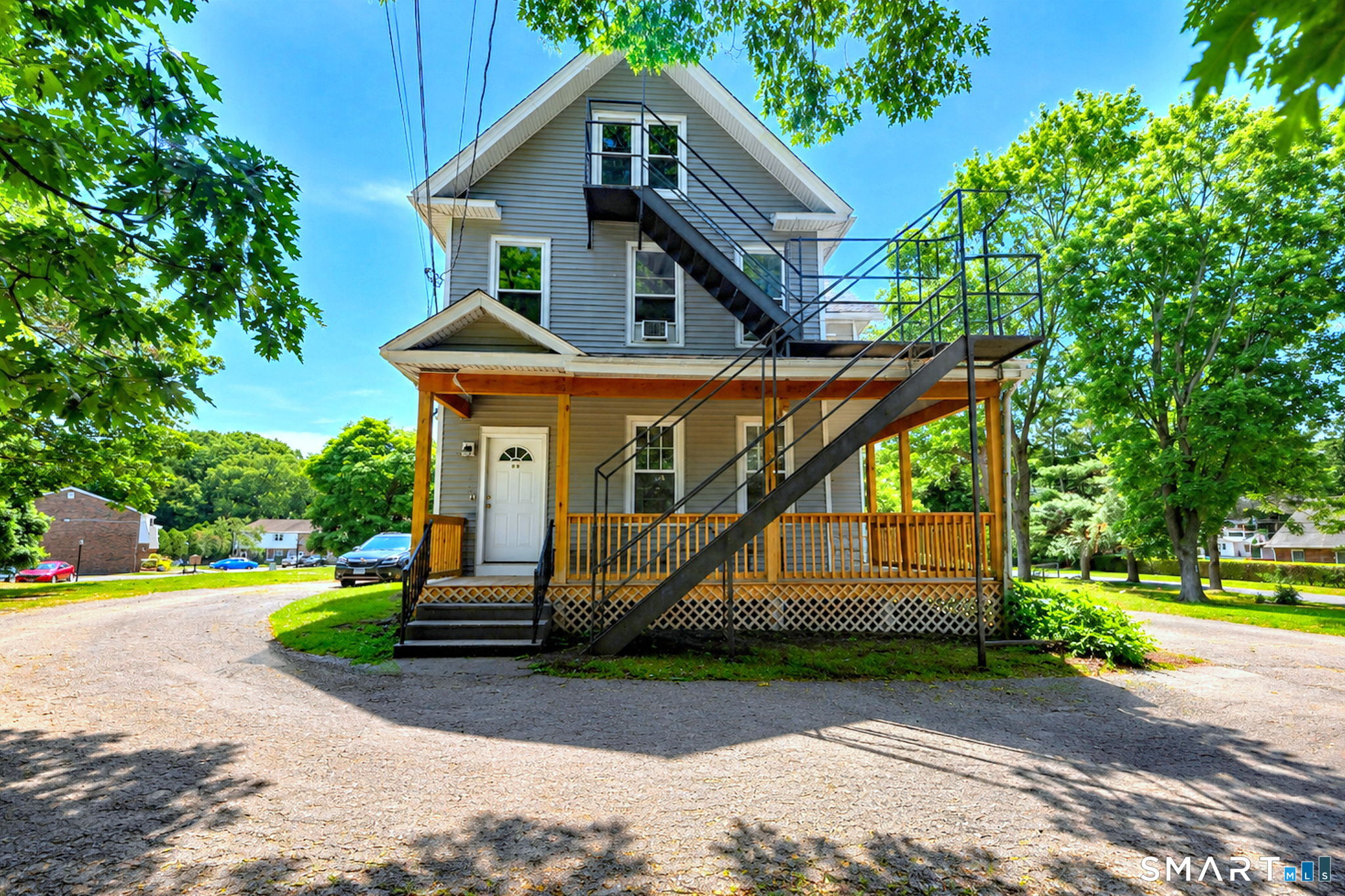 90 North Turnpike Road, Unit 1 Wallingford, CT 06492 - Photo 2 of 32
