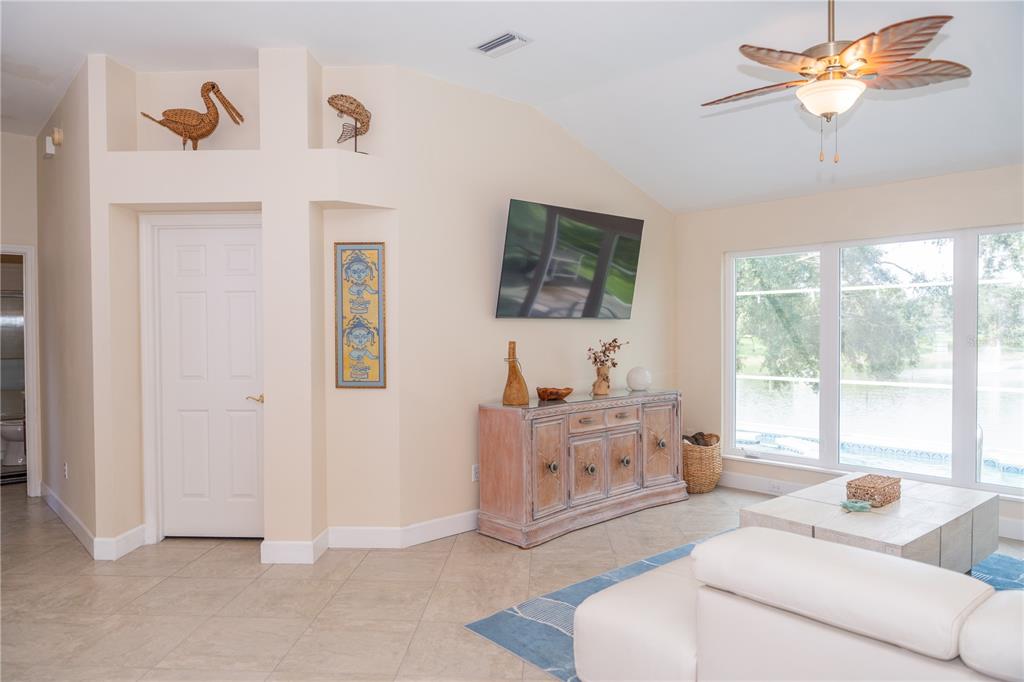 714 Bayhill Drive Lady Lake, FL 32159 - Photo 10 of 21