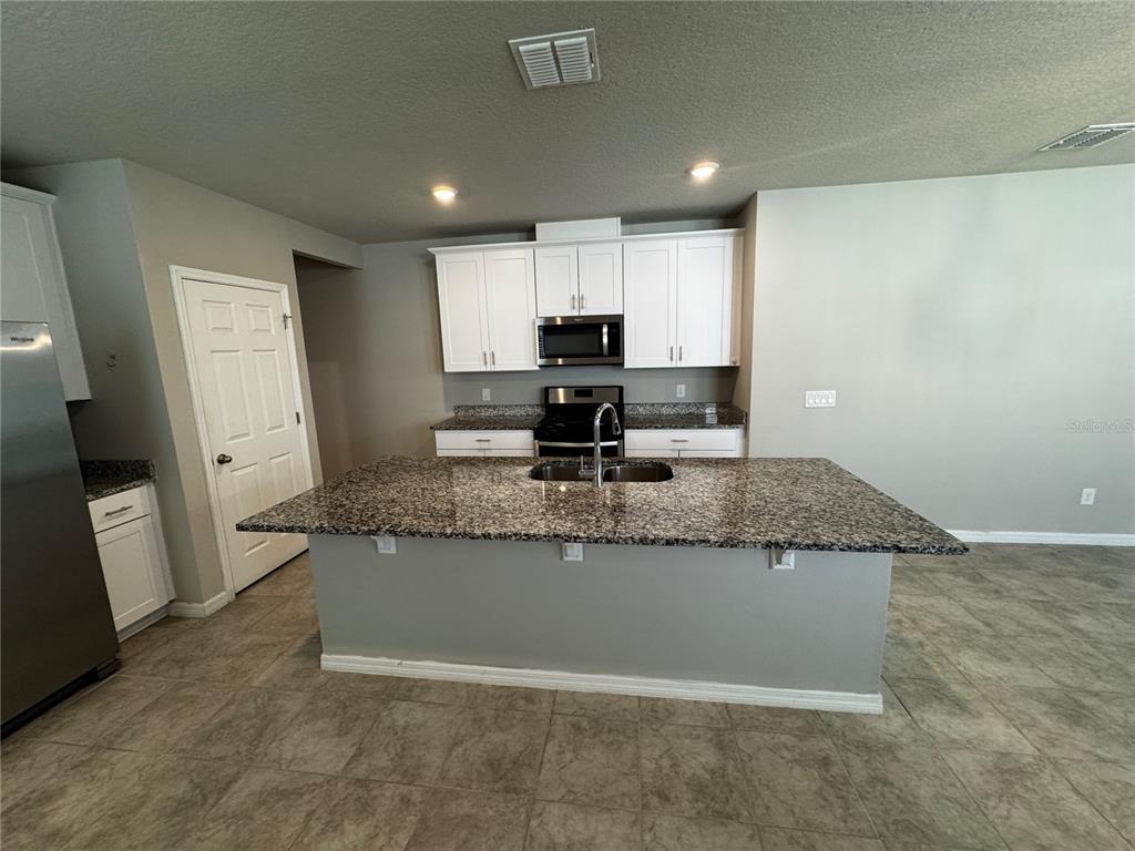 3868 Brant Place Leesburg, FL 34748 - Photo 4 of 20