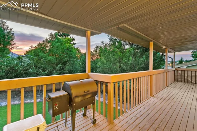 $539,900 | 6320 Lemonwood Drive, Colorado Springs, CO 80918