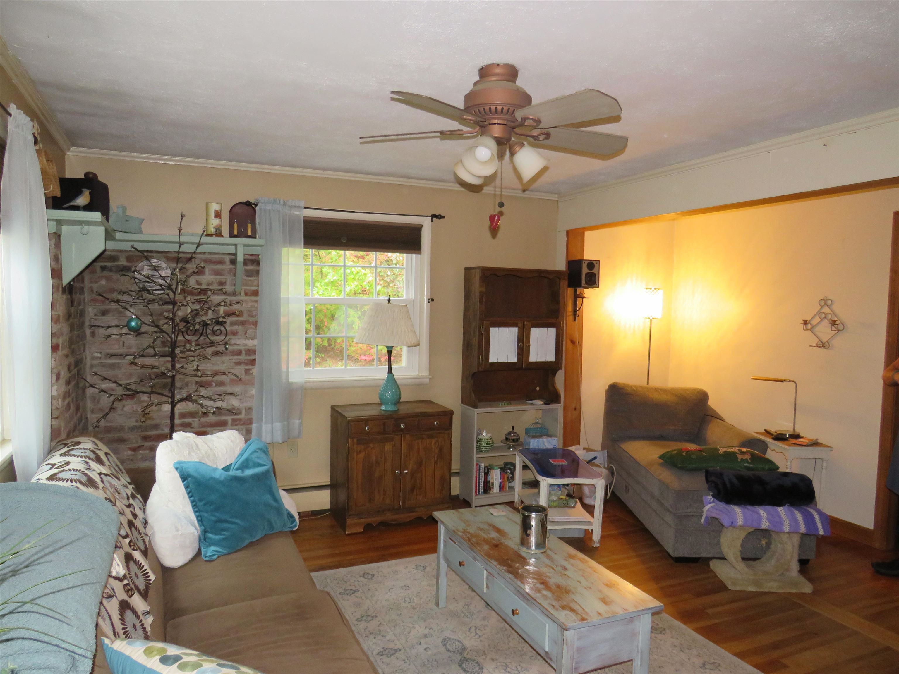 83 Hermit Road Manchester, NH 03109 - Photo 9 of 25