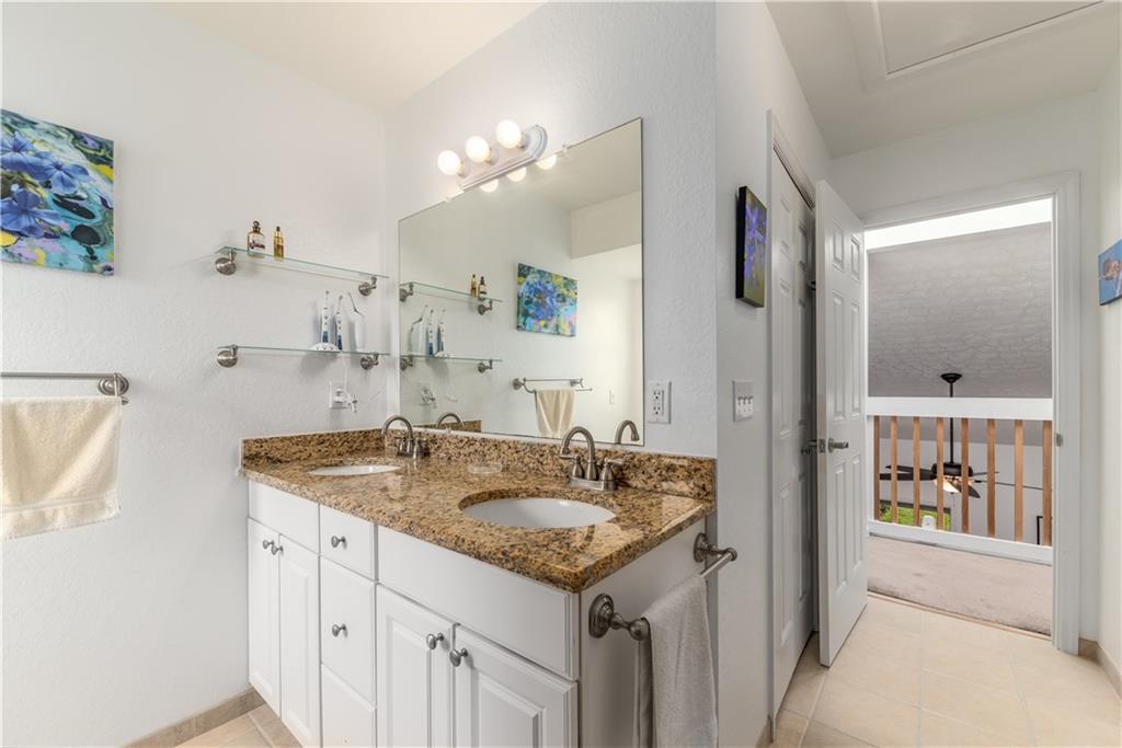 826 Southwest Rustic Circle Stuart, FL 34997 - Photo 24 of 35 Gallery Image 24