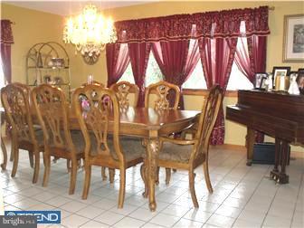 160 Woodruff Road Bridgeton, NJ 08302 - Photo 2 of 12 Dining Room