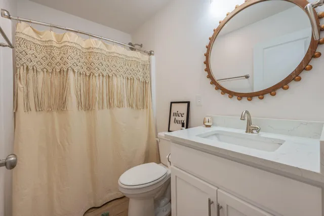 $2,000 | 691 South 11th Street, DeFuniak Springs, FL 32435