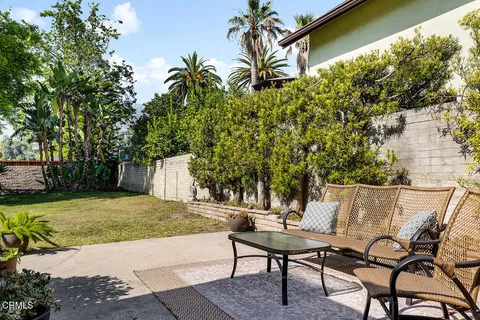 $1,595,000 | 1045 New York Drive, Altadena, CA 91001