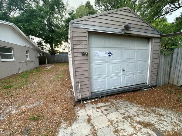 $3,580 | 4421 Gandy Circle, Tampa, FL 33616