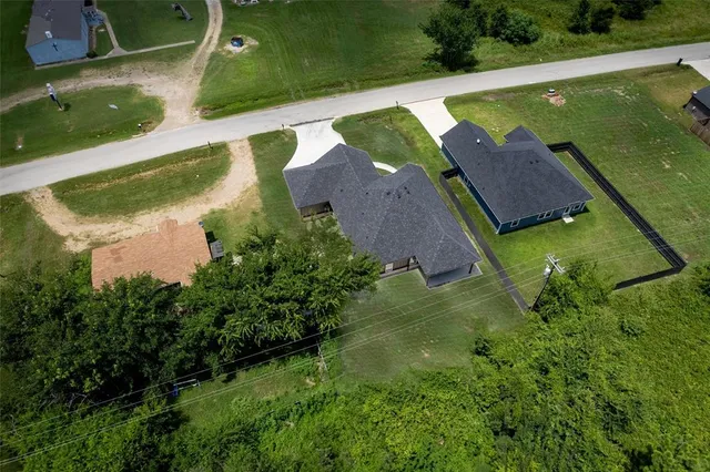 $310,000 | 595 Kontiki, Tool, TX 75143