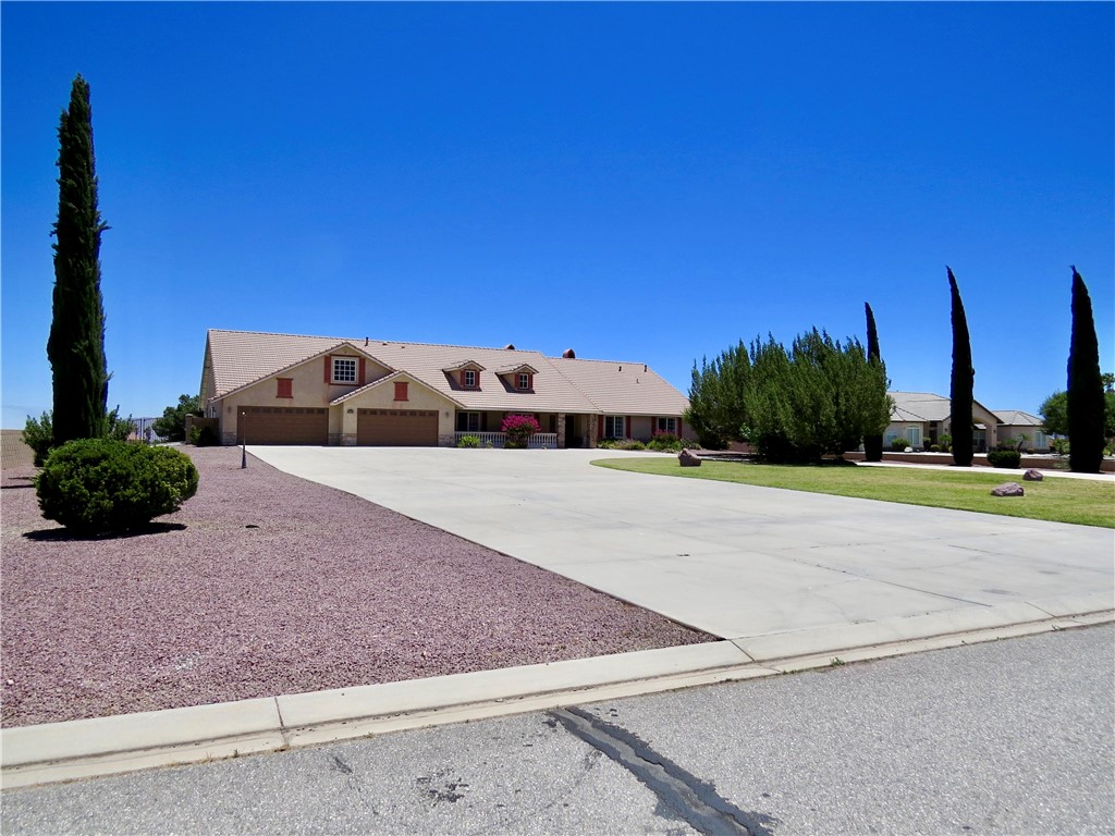 7445 El Manor Road Hesperia, CA 92344 - Photo 54 of 71 Gallery Image 54