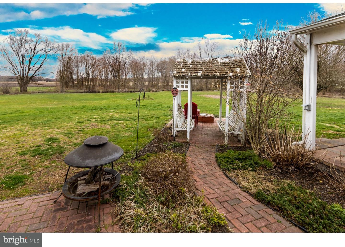 248 Red Lion Road Southampton, NJ 08088 - Photo 22 of 25 Exterior Back