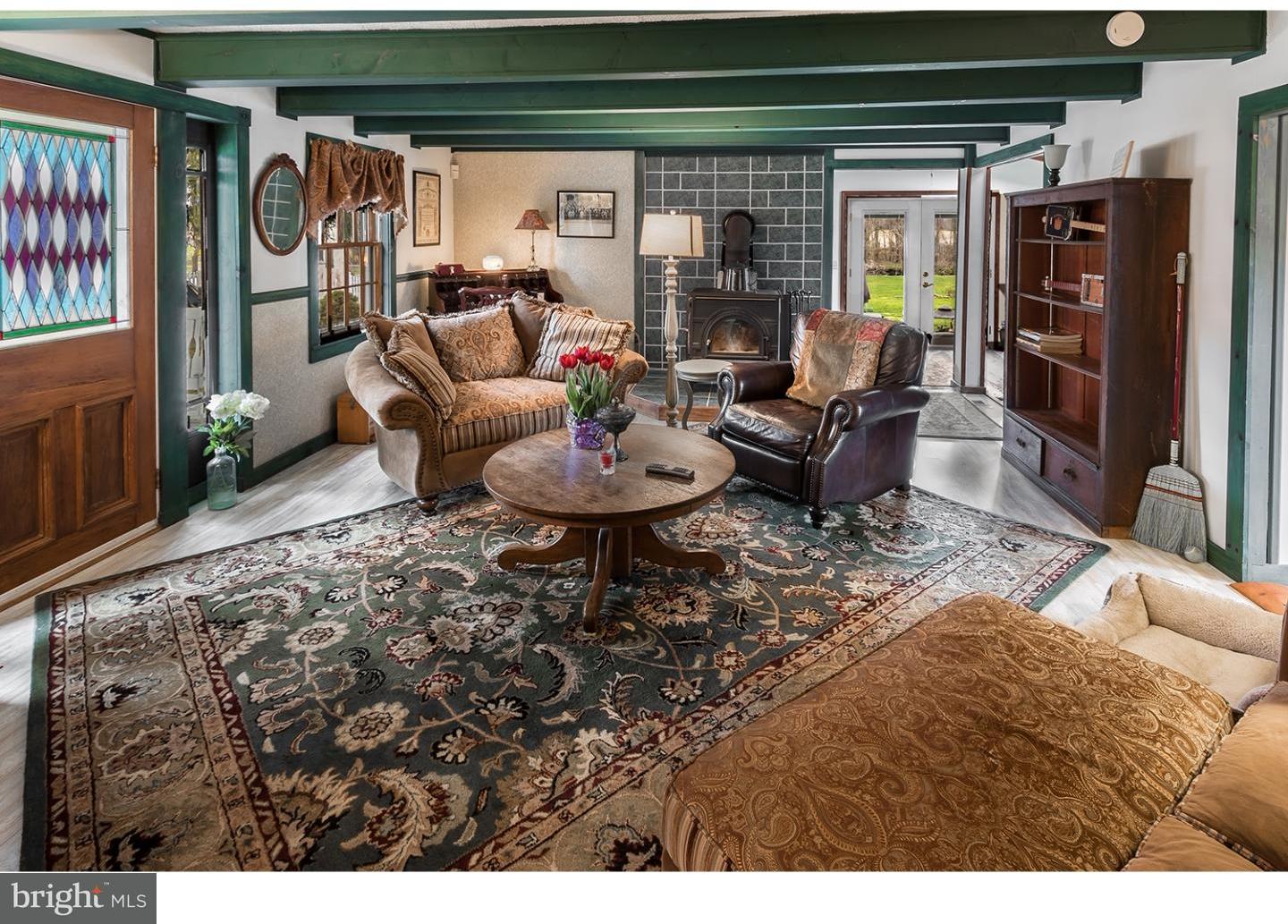 248 Red Lion Road Southampton, NJ 08088 - Photo 4 of 25 Family Room