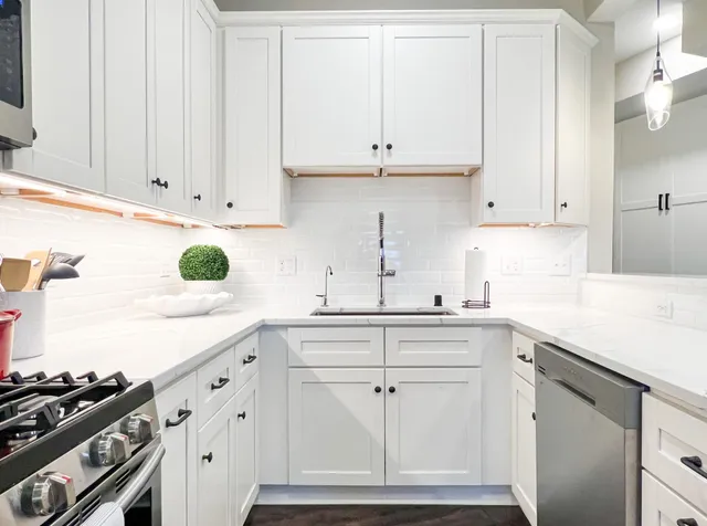 $3,250 | 63 7th Avenue South, Unit 2, Hopkins, MN 55343