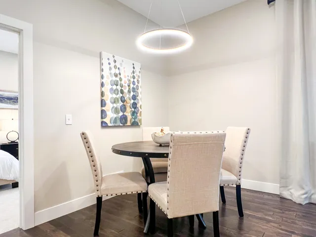 $3,250 | 63 7th Avenue South, Unit 2, Hopkins, MN 55343