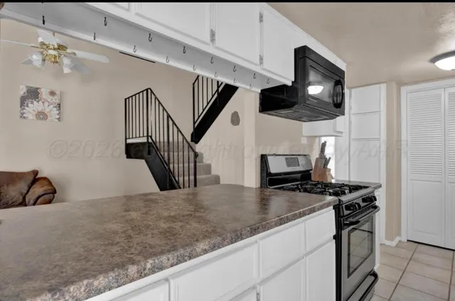 $1,700 | 21 Cherrywood Square, Canyon, TX 79015