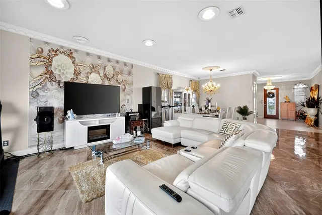 $4,000 | 5218 Lake Terrace Court, Garland, TX 75043