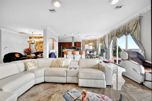 $4,000 | 5218 Lake Terrace Court, Garland, TX 75043