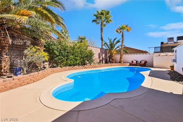 $875,000 | 900 Fairway Drive, Boulder City, NV 89005