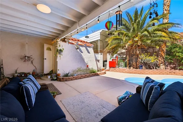 $875,000 | 900 Fairway Drive, Boulder City, NV 89005