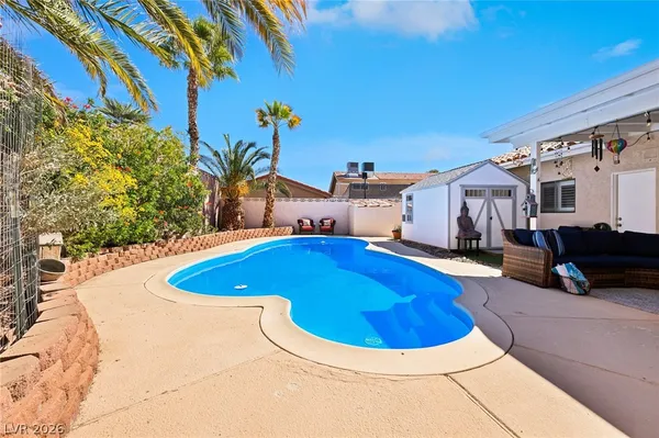 $875,000 | 900 Fairway Drive, Boulder City, NV 89005